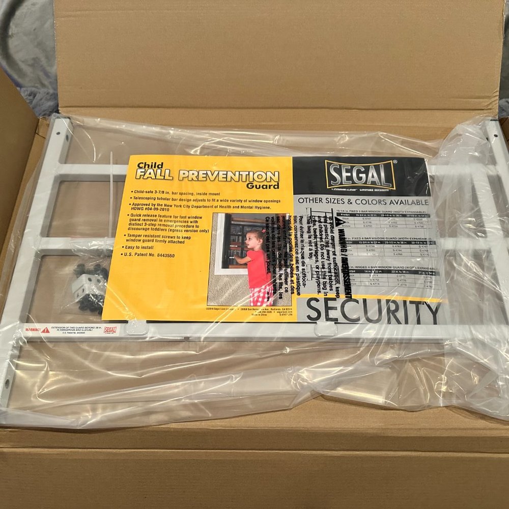 Segal S 4752 Fixed Adjustable Child Safety Window Guard Prevents falls NEW